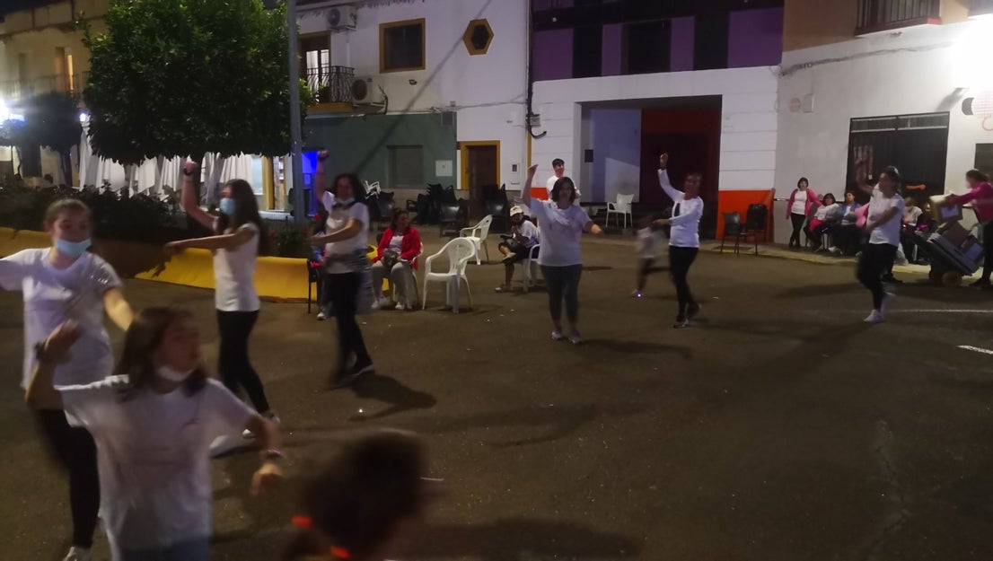 Fotos: Marcha Solidaria de la Semana Contra el Cáncer de Mama 2021 (IV)