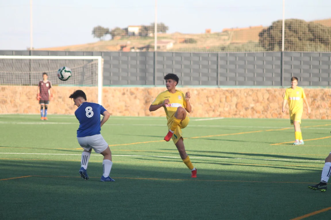 Fotos: Juveniles: Racing Valverdeño – Don Bosco