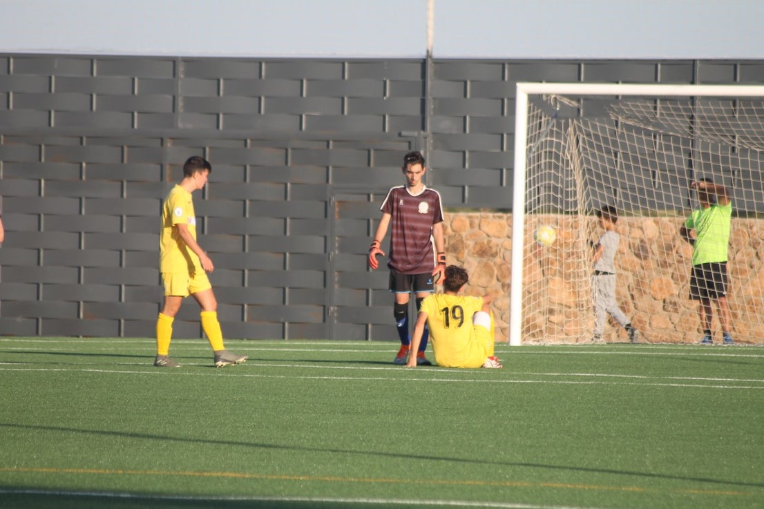 Fotos: Juveniles: Racing Valverdeño – Don Bosco