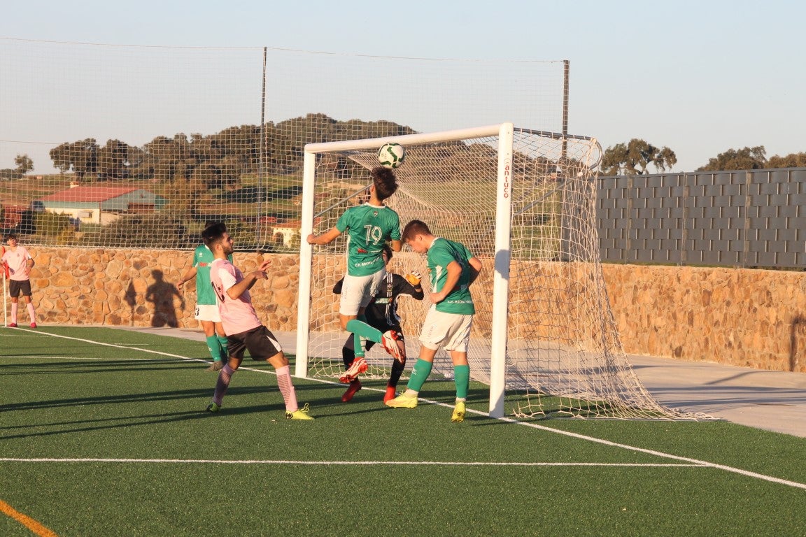 Fotos: Juveniles Racing Valverdeño – EF Espanyol de Badajoz