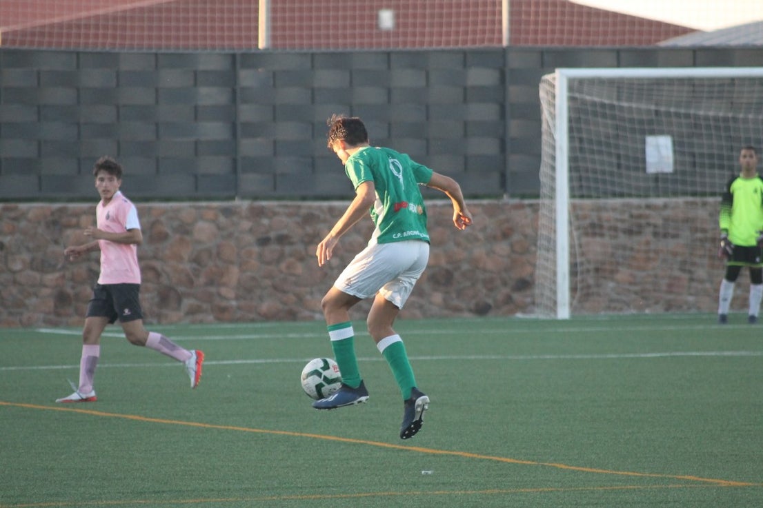 Fotos: Juveniles Racing Valverdeño – EF Espanyol de Badajoz