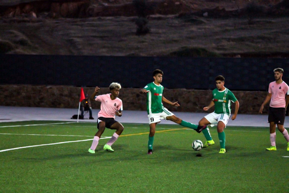 Fotos: Juveniles Racing Valverdeño – EF Espanyol de Badajoz