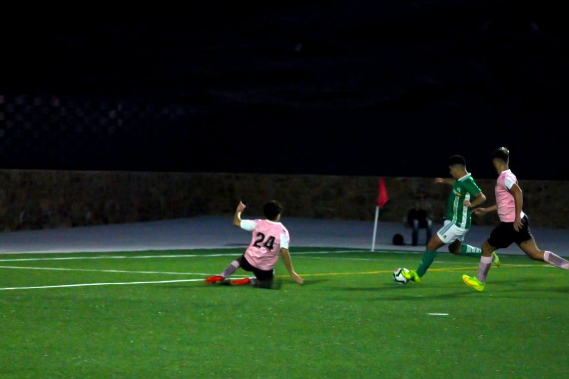 Fotos: Juveniles Racing Valverdeño – EF Espanyol de Badajoz