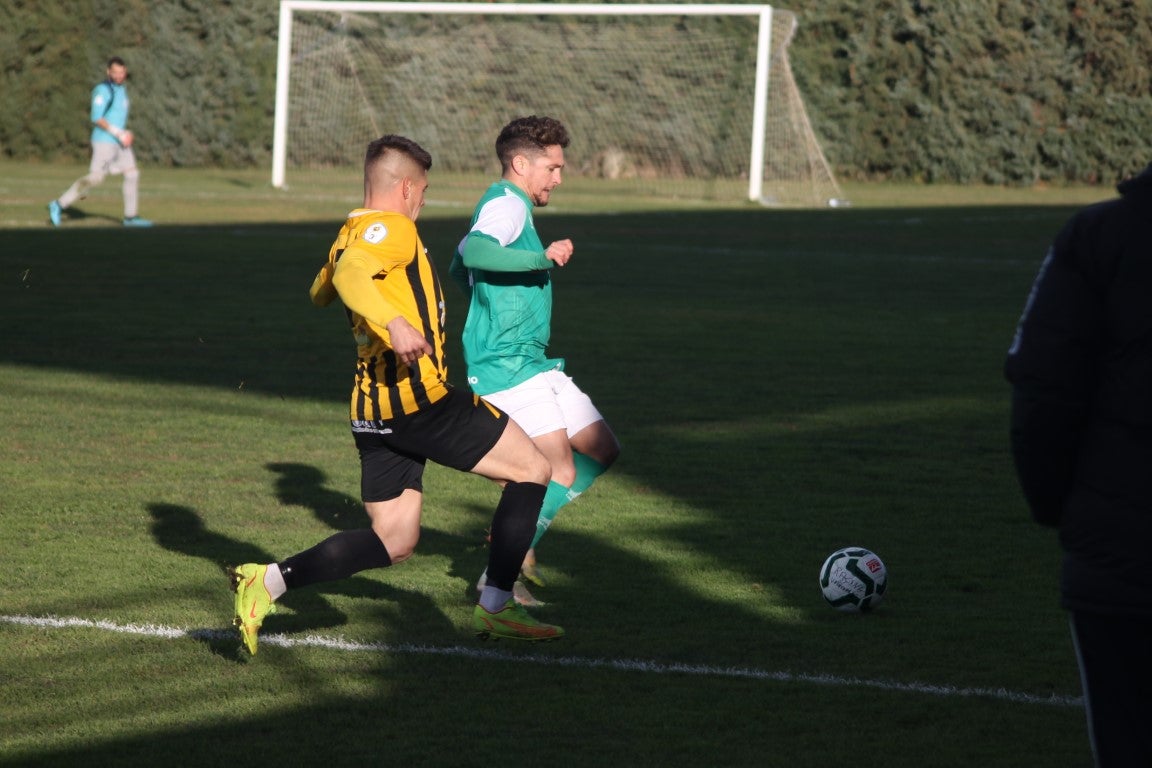 Fotos: Racing Valverdeño – AD Lobón