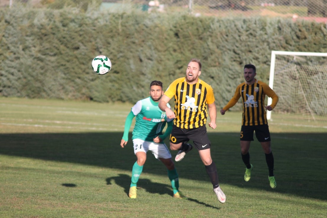 Fotos: Racing Valverdeño – AD Lobón