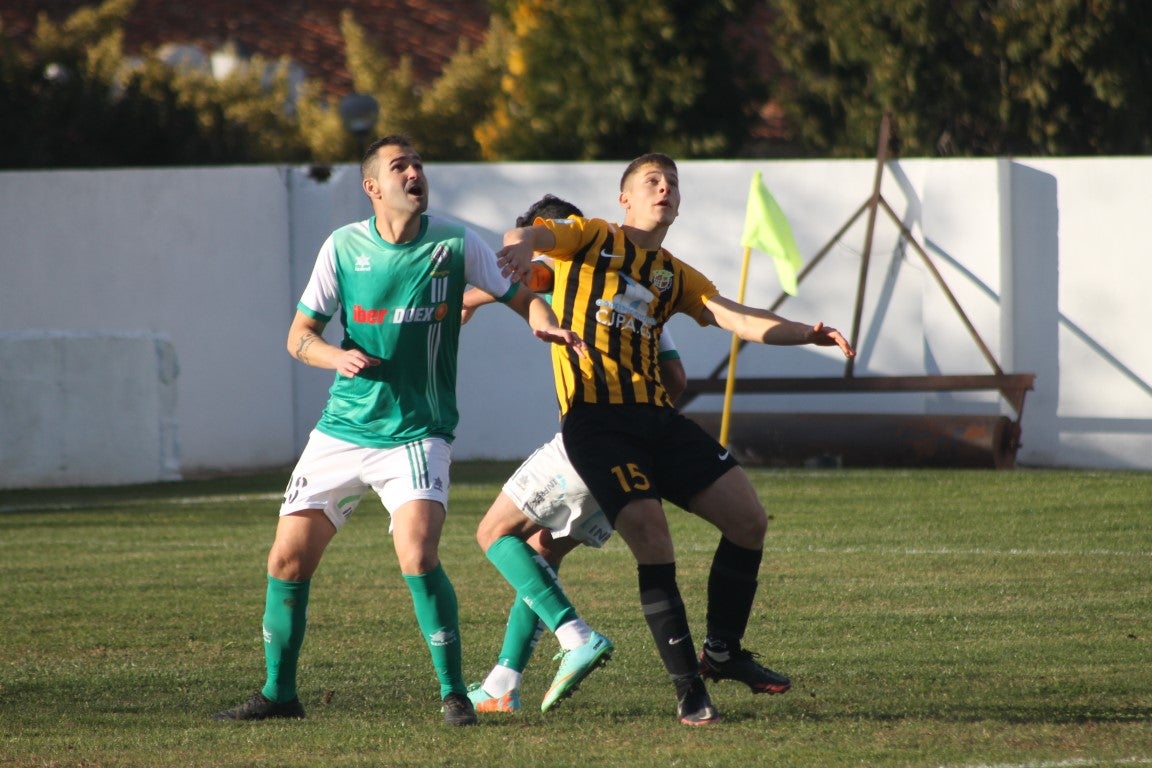 Fotos: Racing Valverdeño – AD Lobón