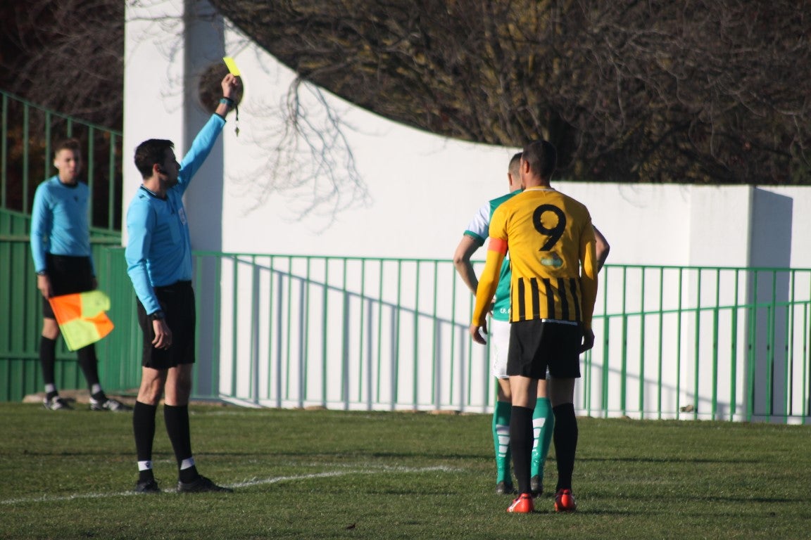 Fotos: Racing Valverdeño – AD Lobón