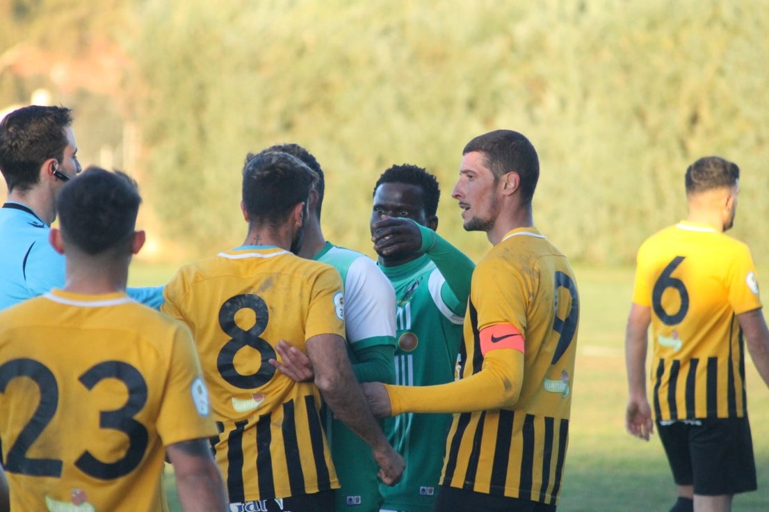 Fotos: Racing Valverdeño – AD Lobón