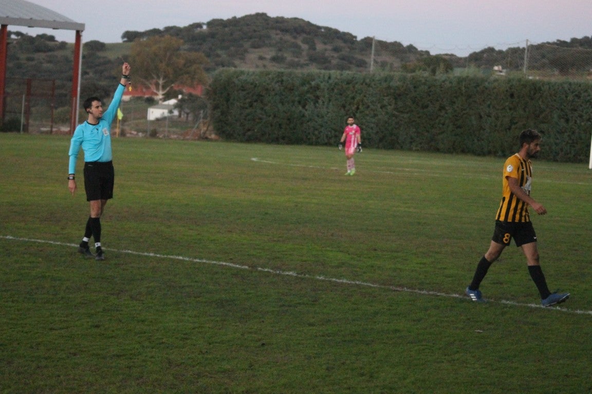 Fotos: Racing Valverdeño – AD Lobón