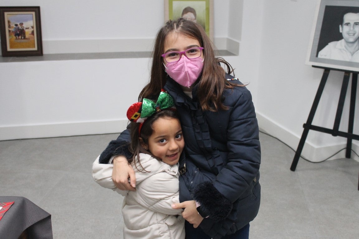 Fotos: Inauguración de la Exposición de Pintura de los Alumnos de Belén Rastrollo