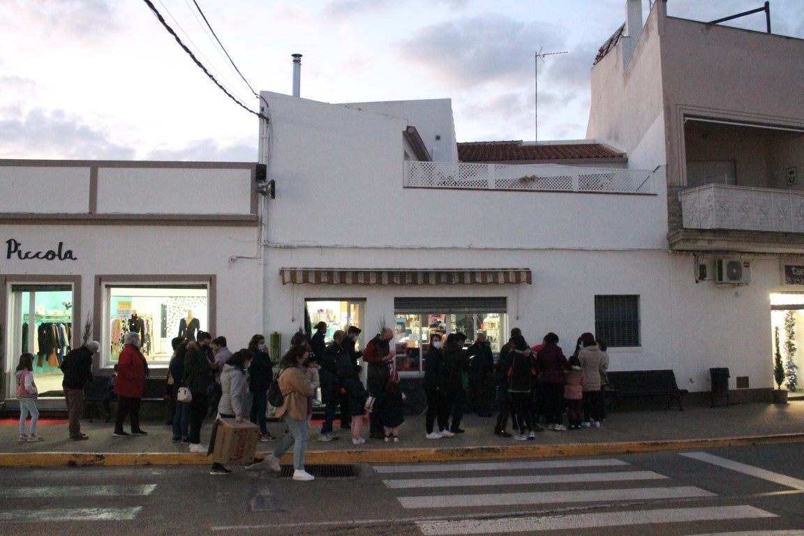 Fotos: Talleres Navideños y Castañas Asadas por ‘Adoro el Shopping Local’ 2021