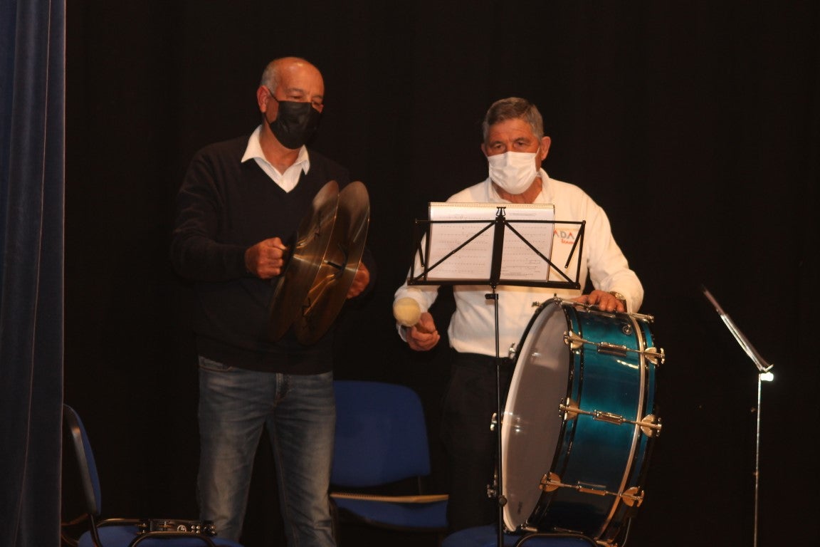 Fotos: Concierto de Navidad de la Escuela Municipal de Música 2021