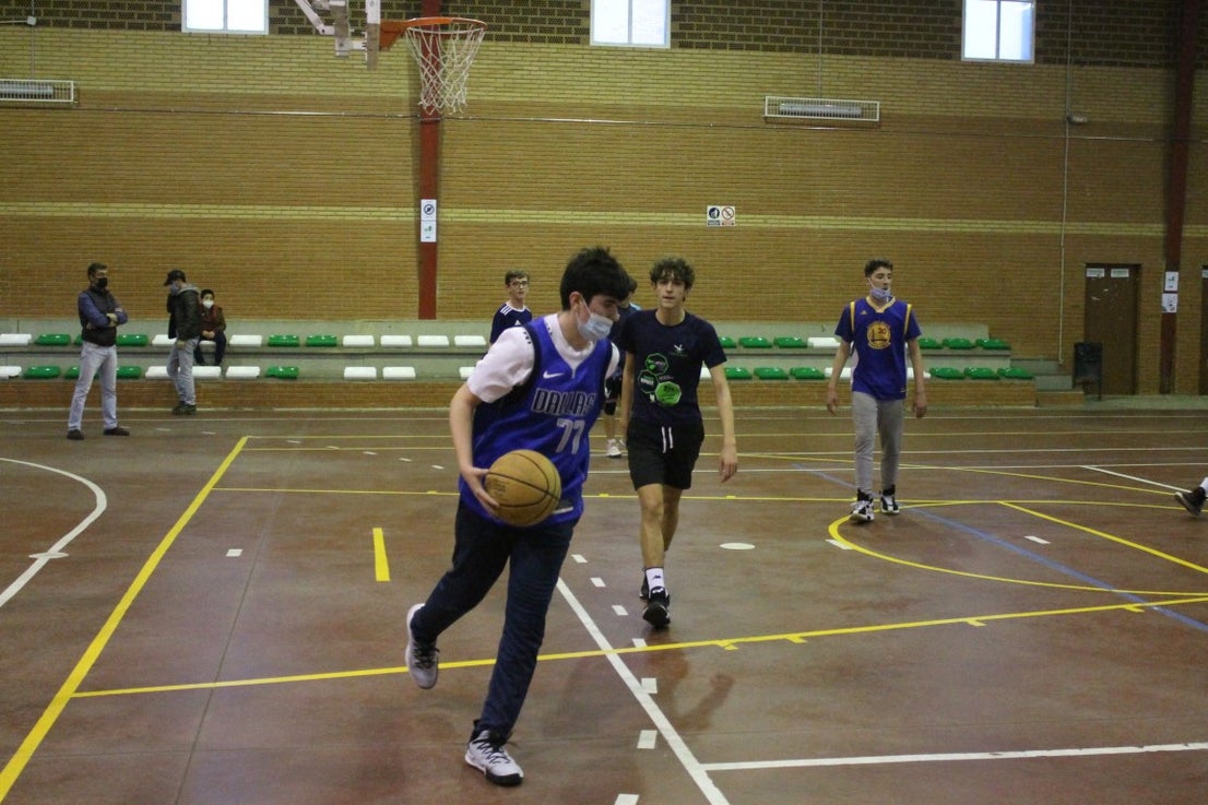 Fotos: Torneo de Baloncesto Navideño 2021