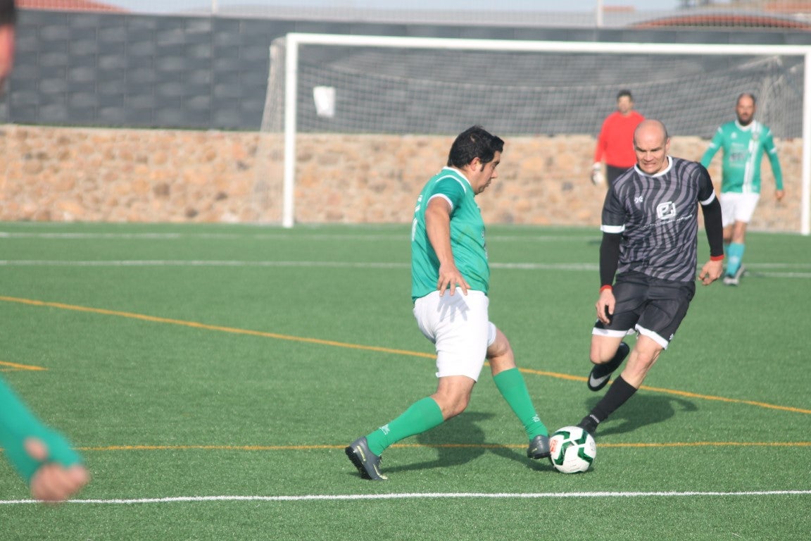 Fotos: Veteranos Valverde – Construcciones Entonado