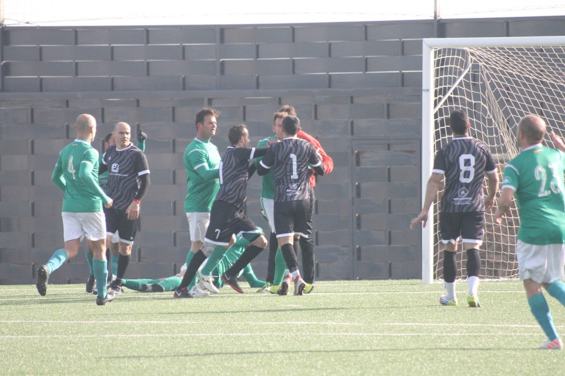 Fotos: Veteranos Valverde – Construcciones Entonado