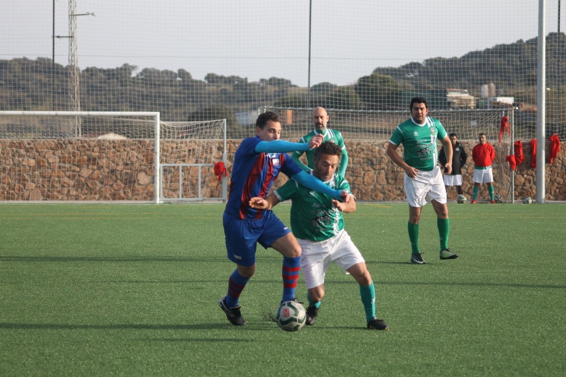 Fotos: Veteranos Valverde – CF Extremadura Veteranos