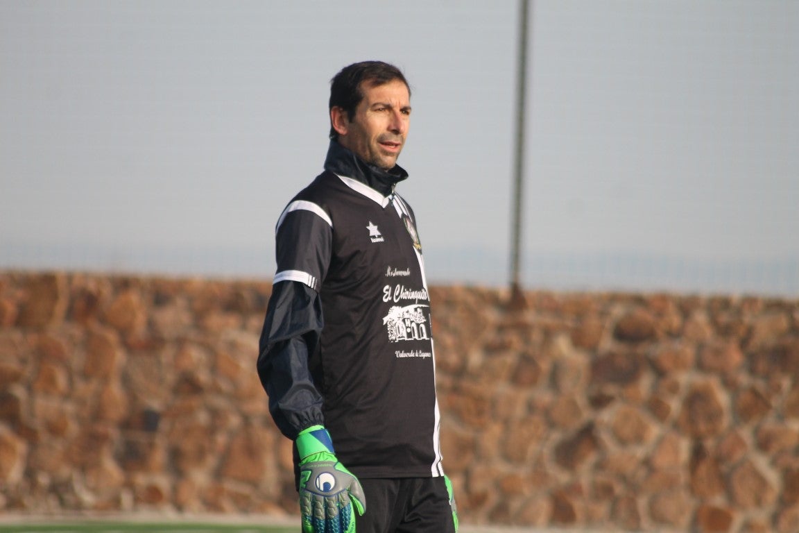 Fotos: Veteranos Valverde – CF Extremadura Veteranos