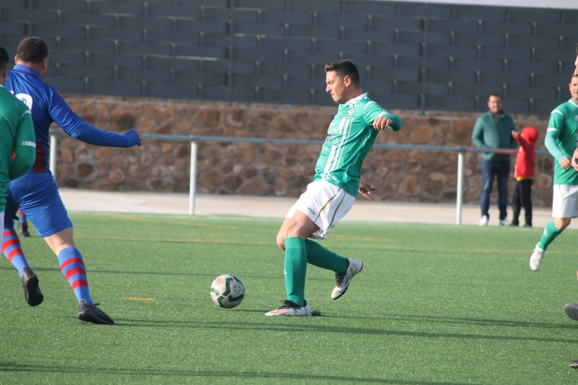 Fotos: Veteranos Valverde – CF Extremadura Veteranos