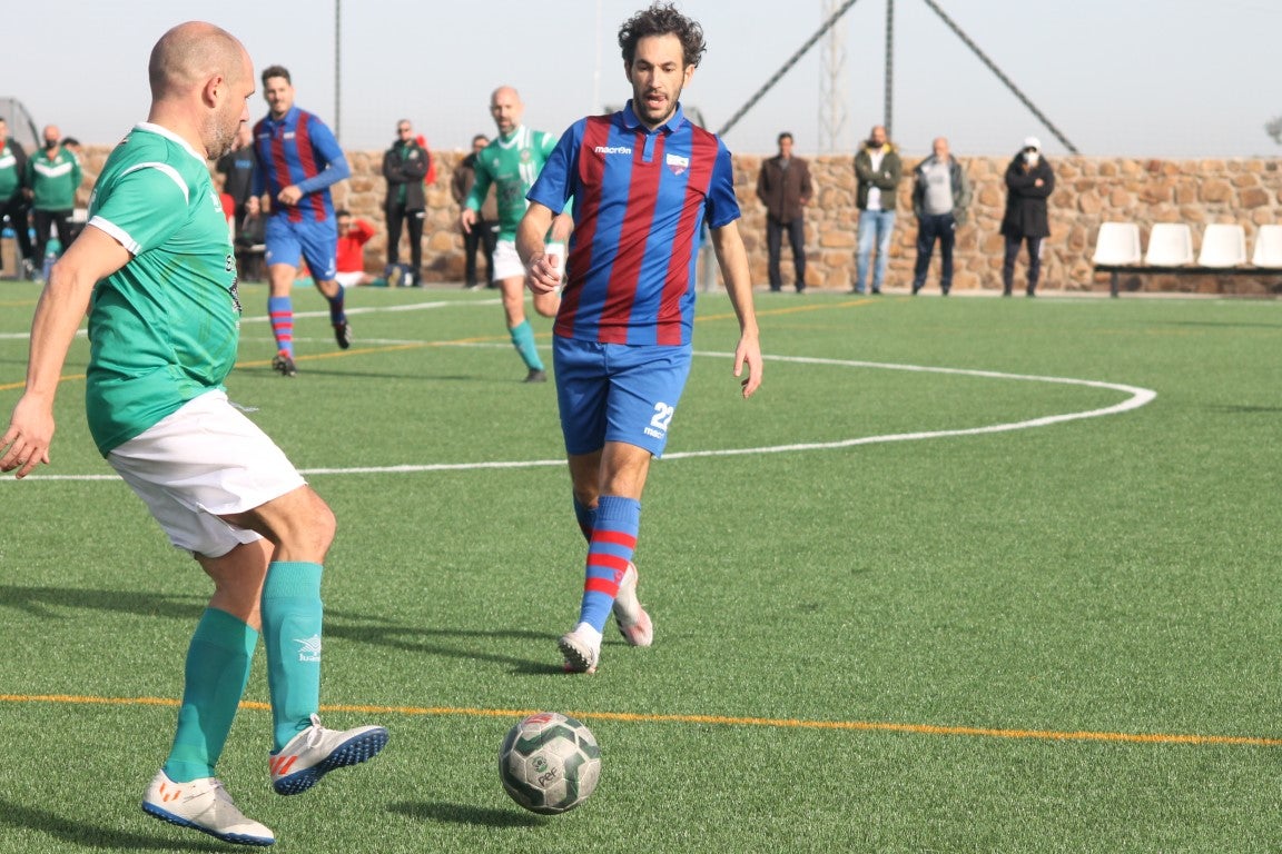 Fotos: Veteranos Valverde – CF Extremadura Veteranos