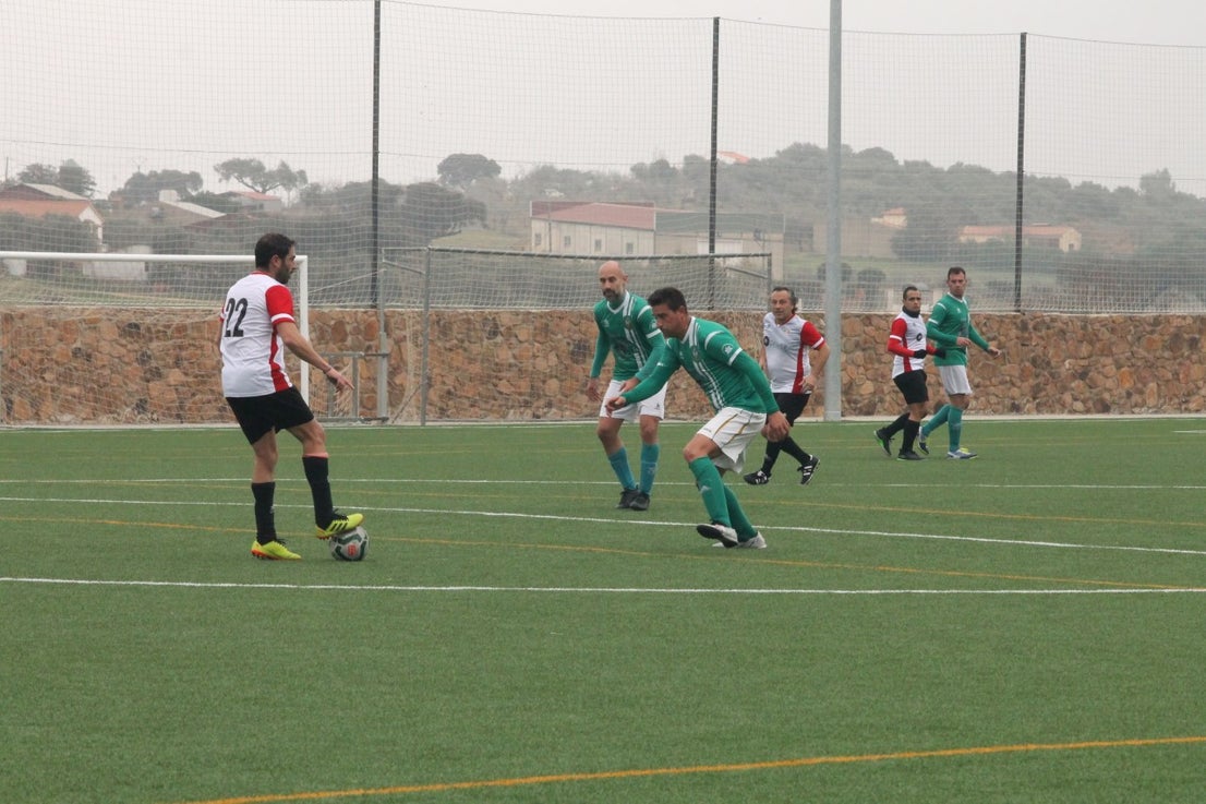 Fotos: Veteranos Valverde – Hispanolusa / Ofimer Solutions