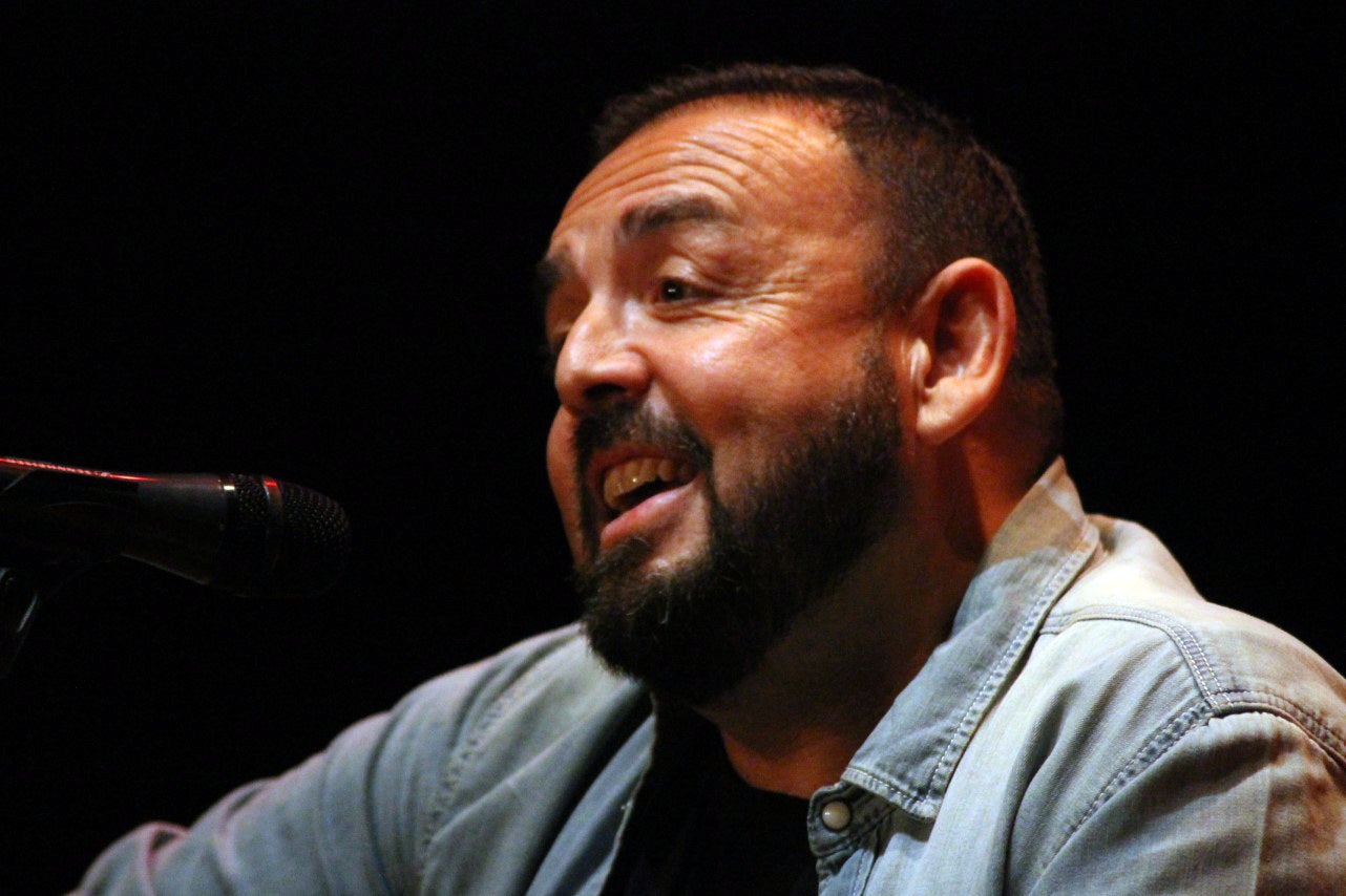 Fotos: Presentación del libro ‘De los bailes de salón al botellón’