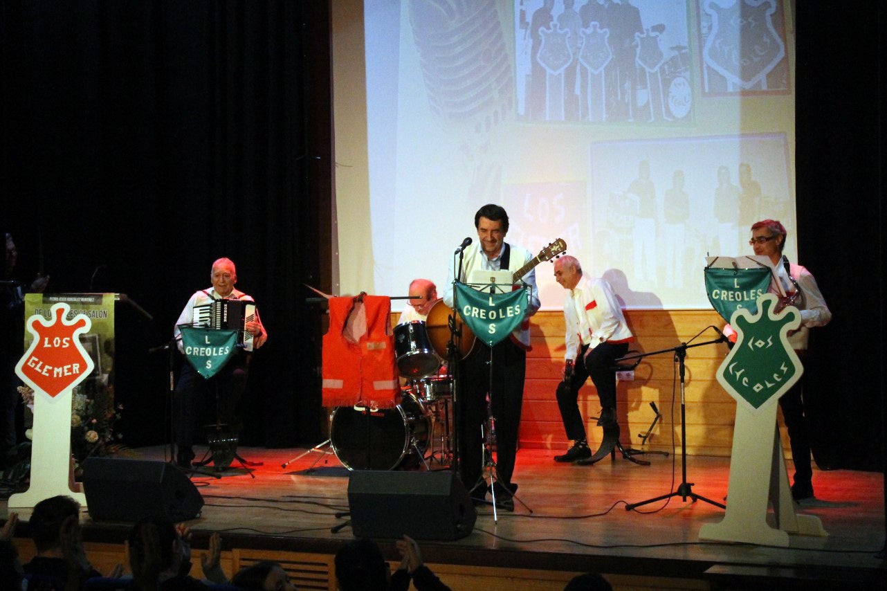 Fotos: Presentación del libro ‘De los bailes de salón al botellón’