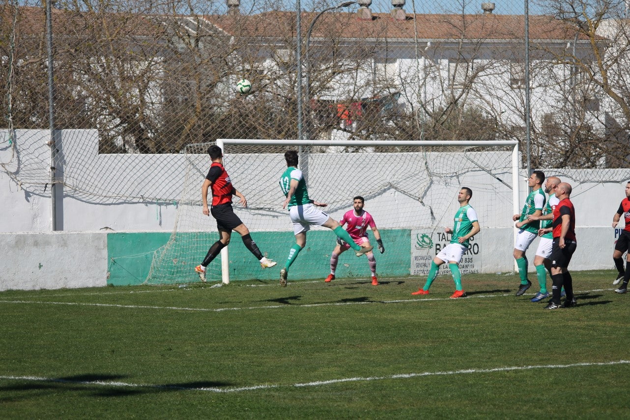 Fotos: Racing Valverdeño - CD Guadiana