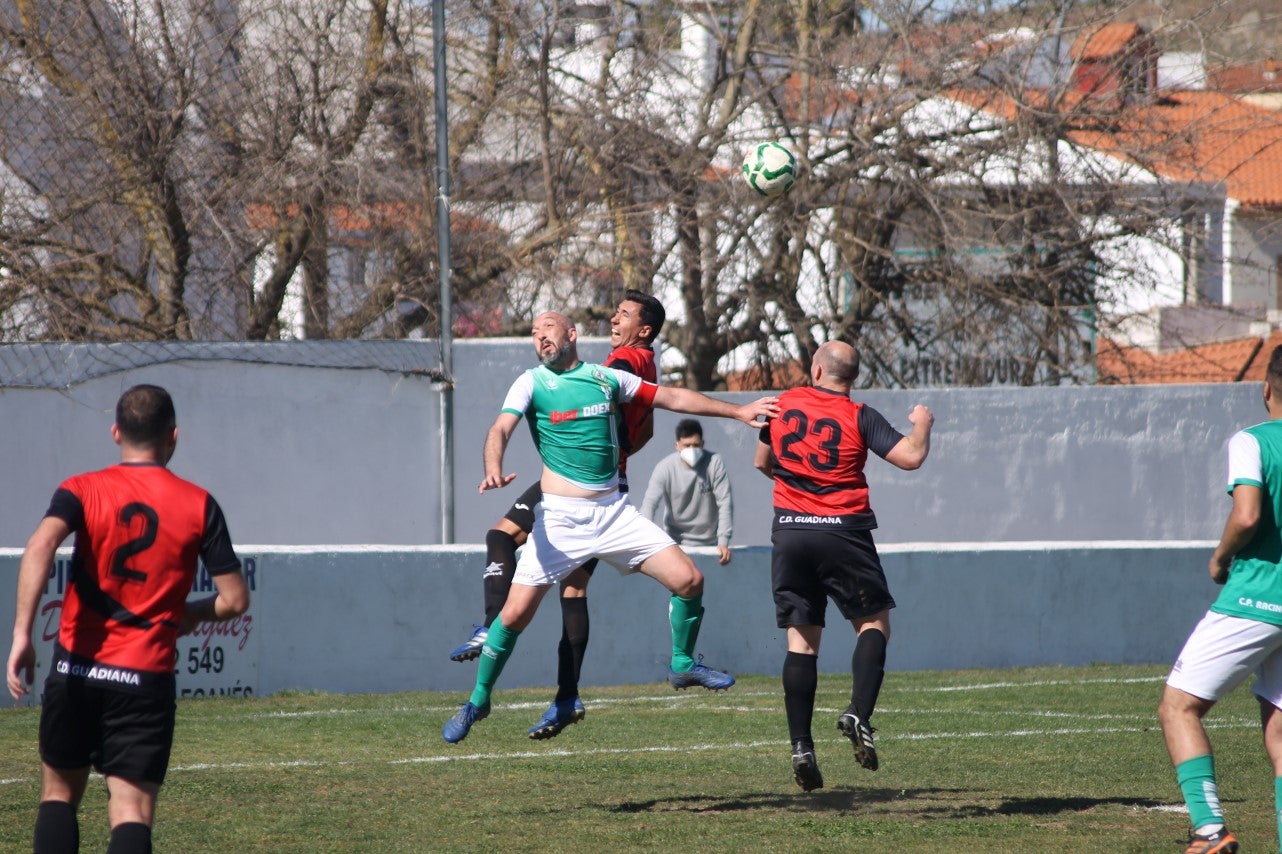Fotos: Racing Valverdeño - CD Guadiana