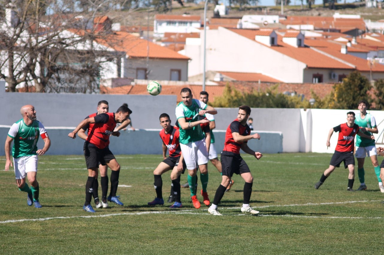 Fotos: Racing Valverdeño - CD Guadiana