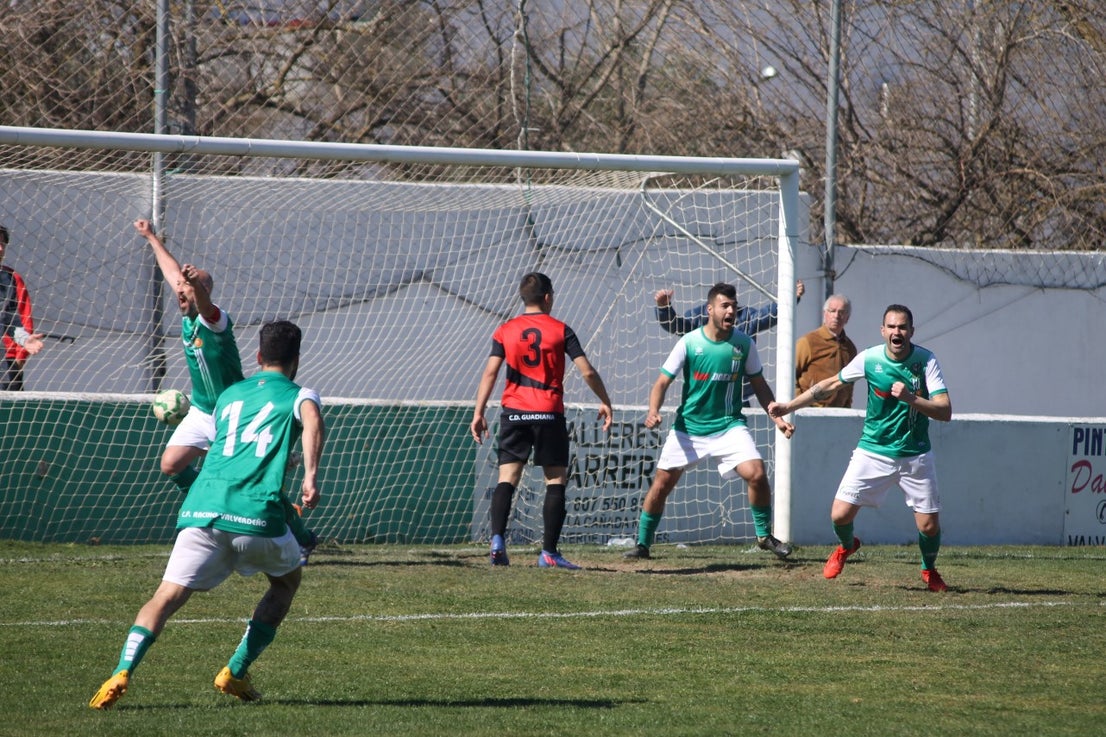 Fotos: Racing Valverdeño - CD Guadiana