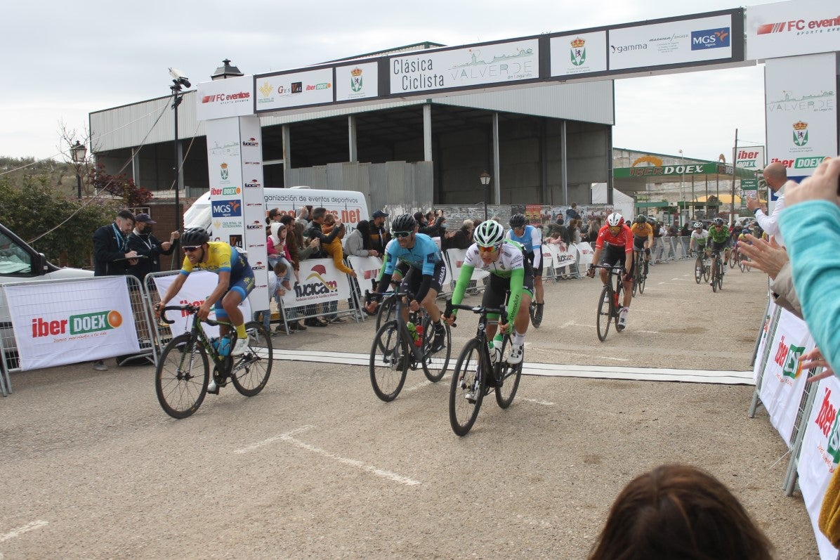 Fotos: ‘I Clásica Ciclista de Valverde de Leganés’ (II)