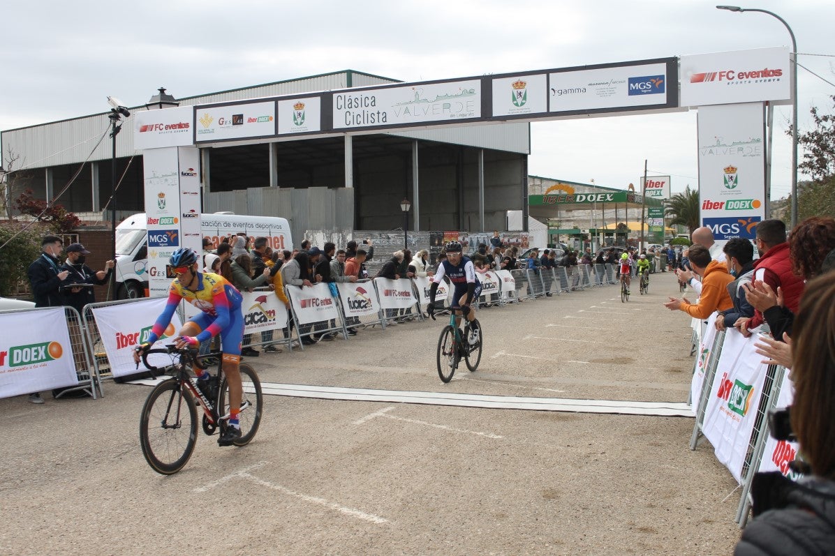 Fotos: ‘I Clásica Ciclista de Valverde de Leganés’ (II)