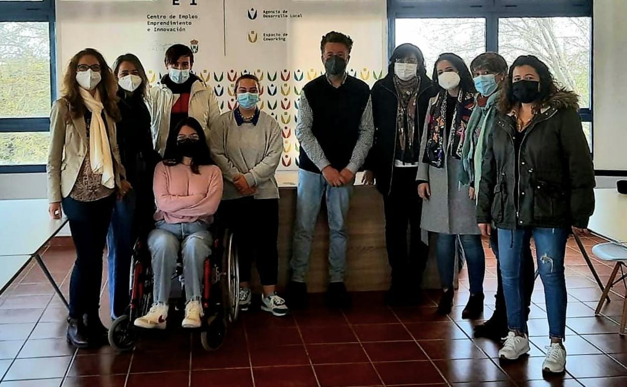 Centro de Empleo, Emprendimiento e Innovación: Los estudiantes del Ciclo Formativo del IES 'Campos de San Roque' visitan el Centro de Empleo, Emprendimiento e Innovación