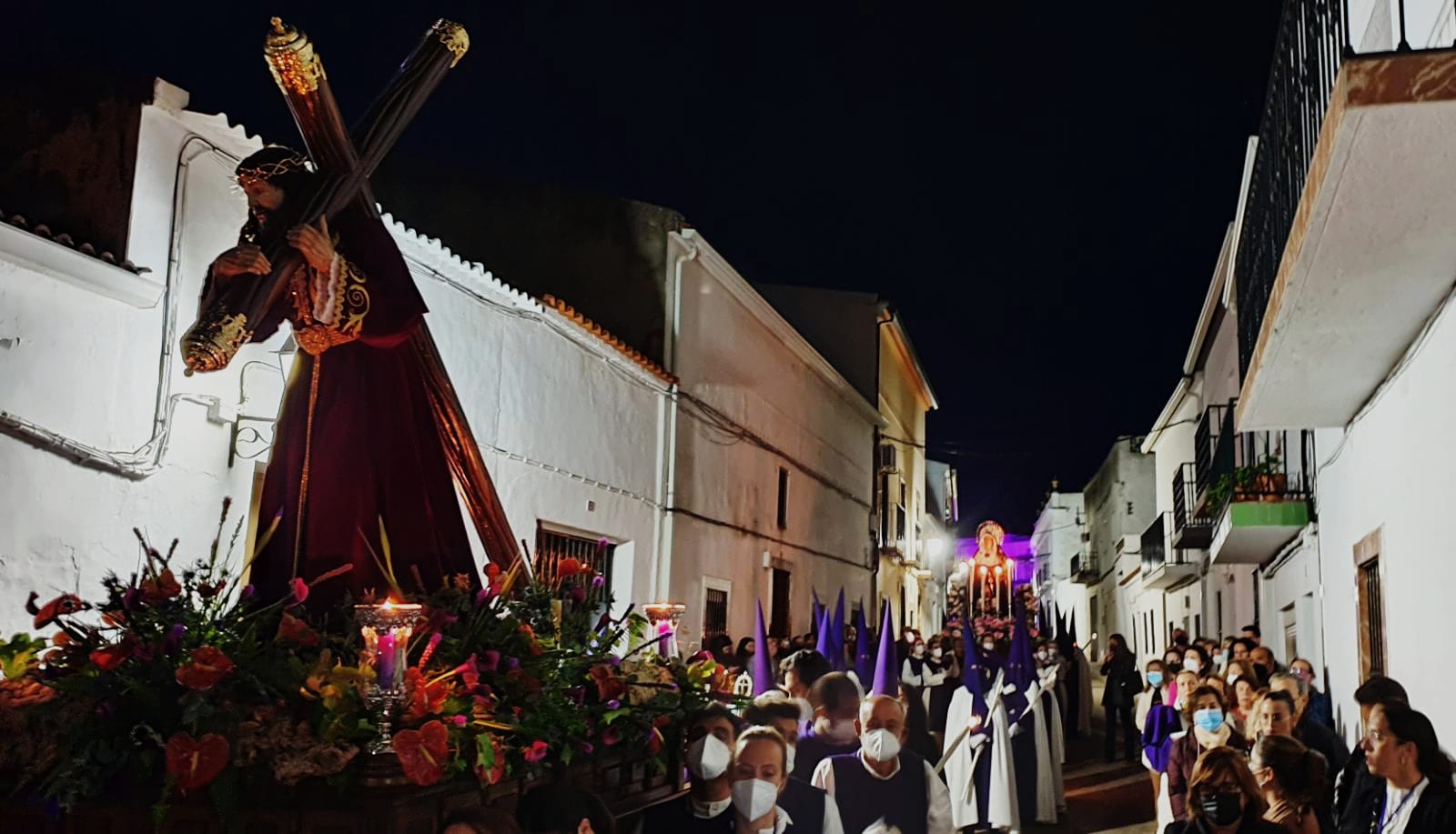 Fotos: Procesión de Jesús Nazareno y Nuestra Señora de los Dolores