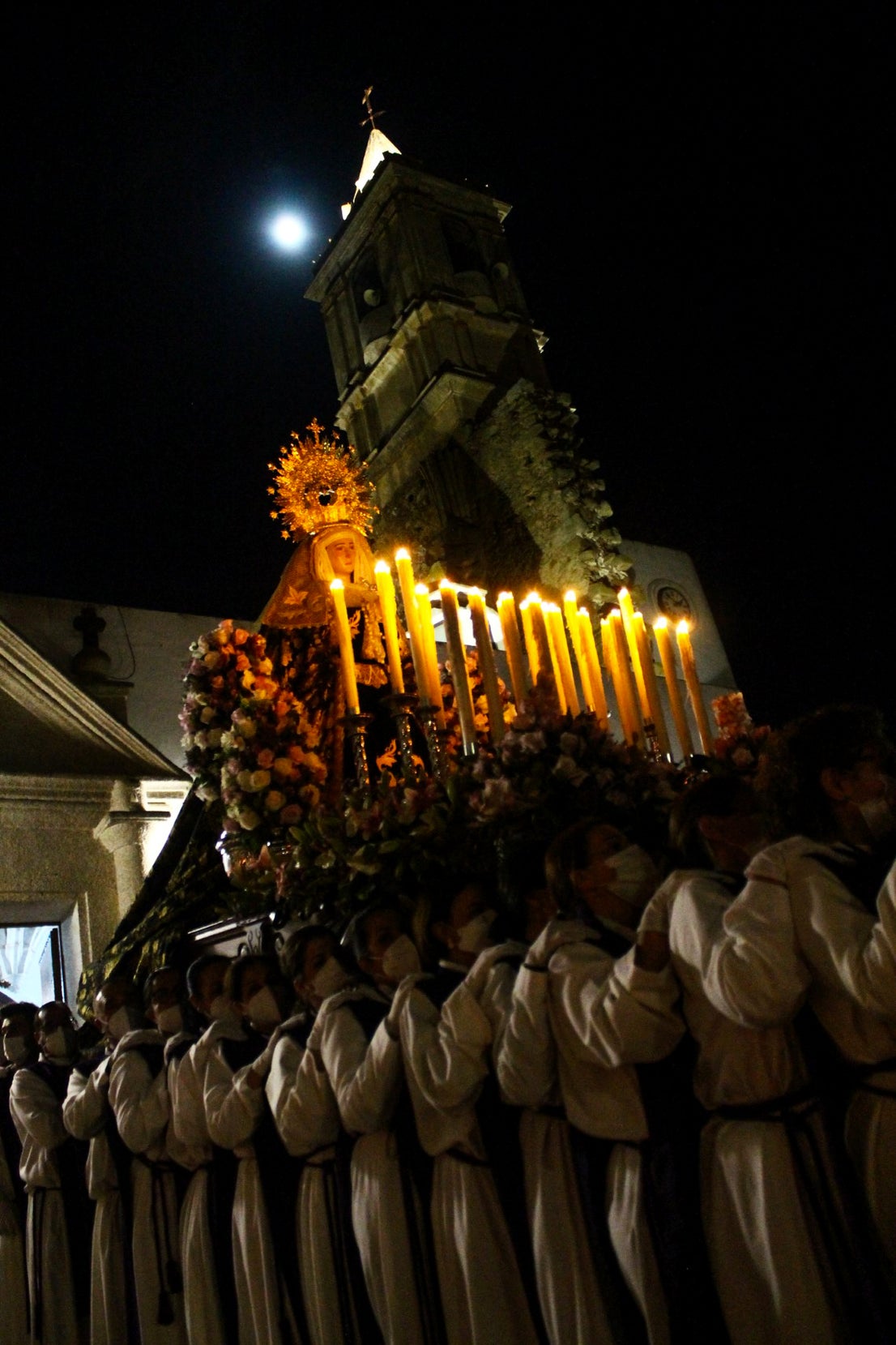 Fotos: Procesión del Silencio con la Nuestra Señora de la Soledad