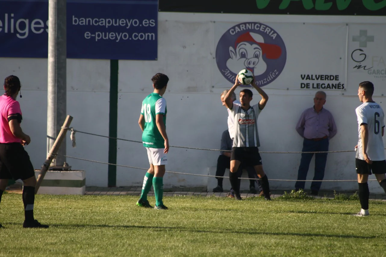 Fotos: Racing Valverdeño – Moraleja (I)