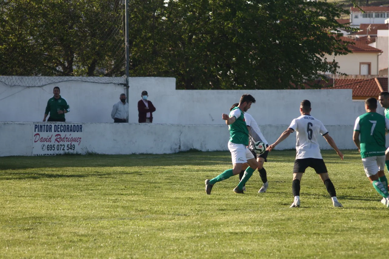 Fotos: Racing Valverdeño – Moraleja (I)