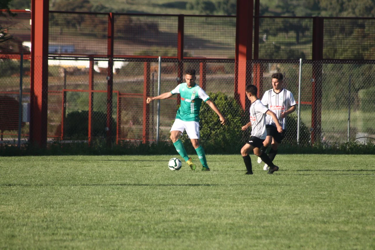 Fotos: Racing Valverdeño – Moraleja (I)