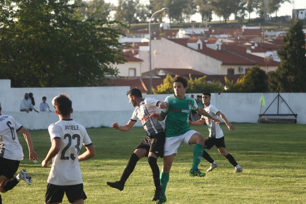 Fotos: Racing Valverdeño – Moraleja (II)