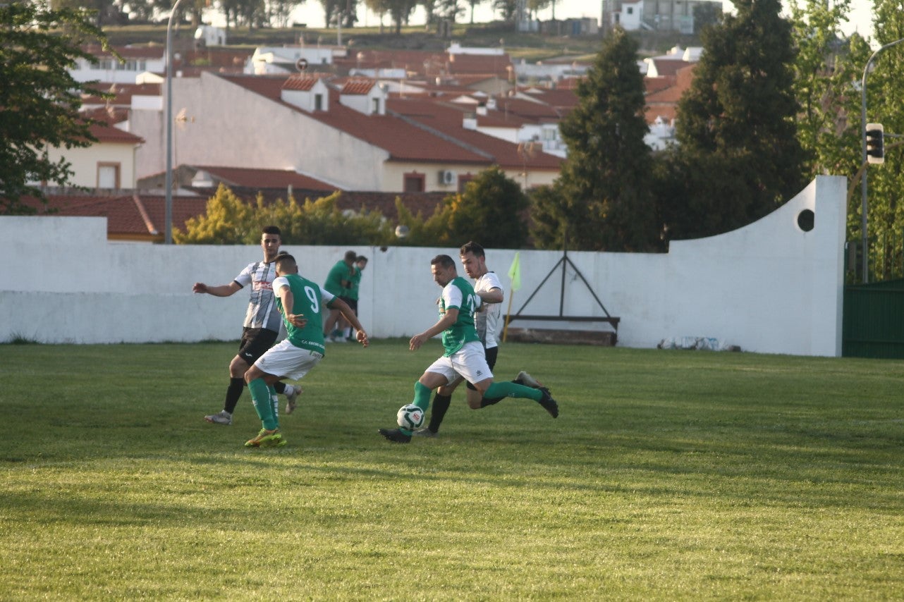 Fotos: Racing Valverdeño – Moraleja (II)