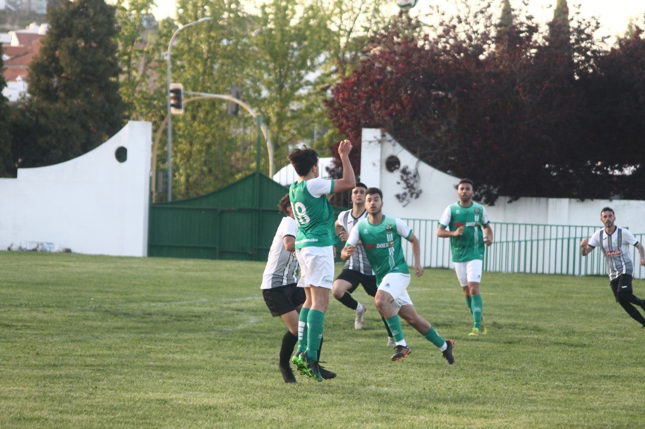 Fotos: Racing Valverdeño – Moraleja (II)