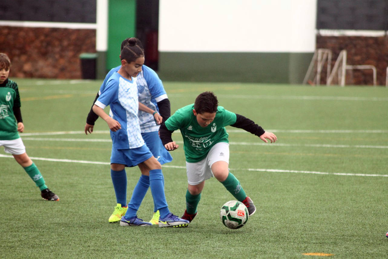 Fotos: Benjamines EMD Valverde – San Roque B