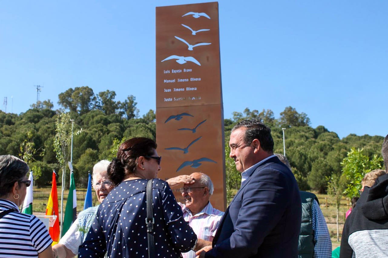 Fotos: Homenaje a las Víctimas del campo de concentración de Mauthausen