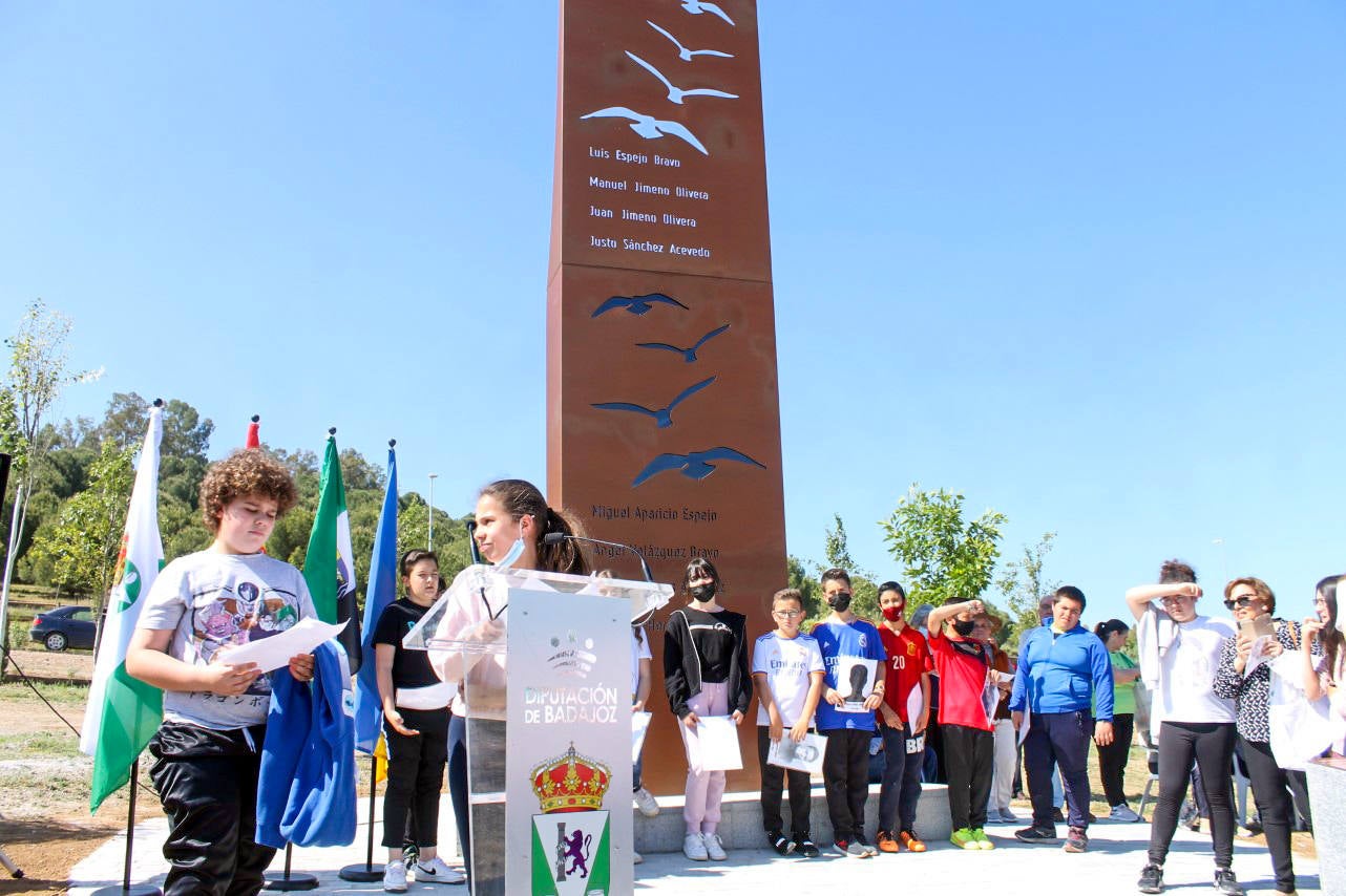 Fotos: Homenaje a las Víctimas del campo de concentración de Mauthausen