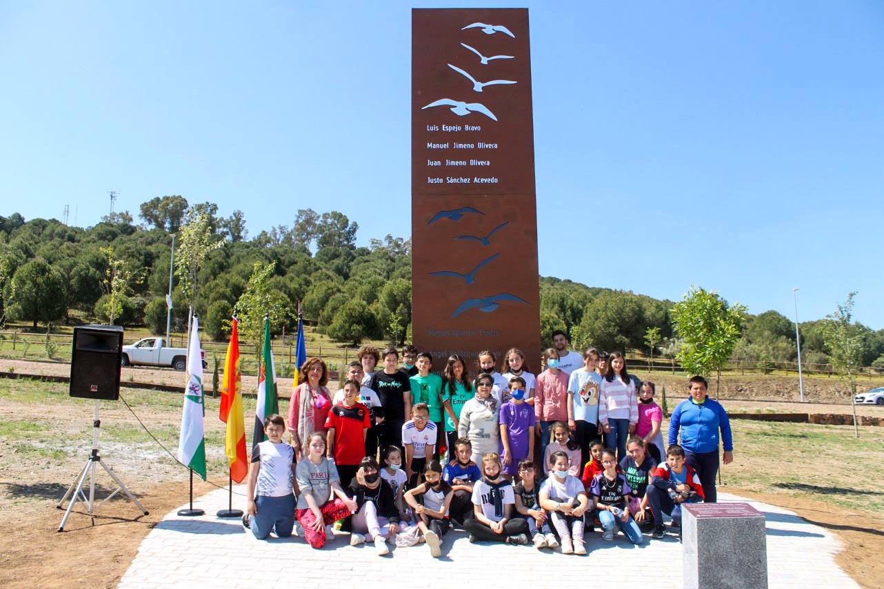Fotos: Homenaje a las Víctimas del campo de concentración de Mauthausen
