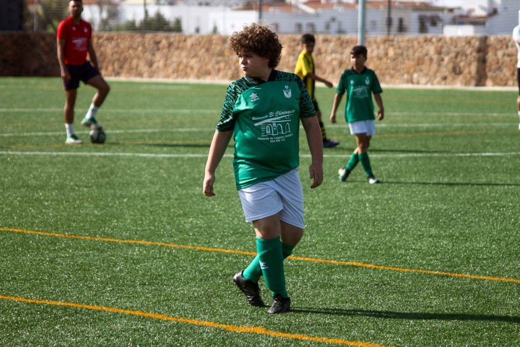 Fotos: Alevines A EMD Valverde - Escuela Guadalupe