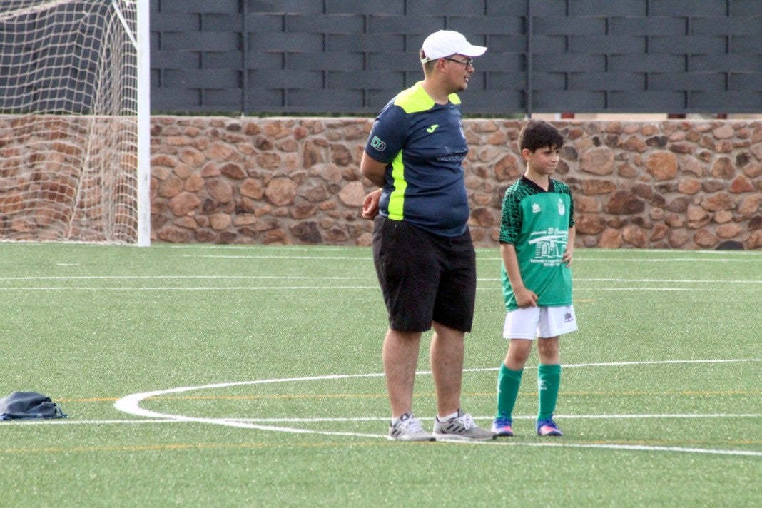 Fotos: Alevines B EMD Valverde – AD Hispanolusa