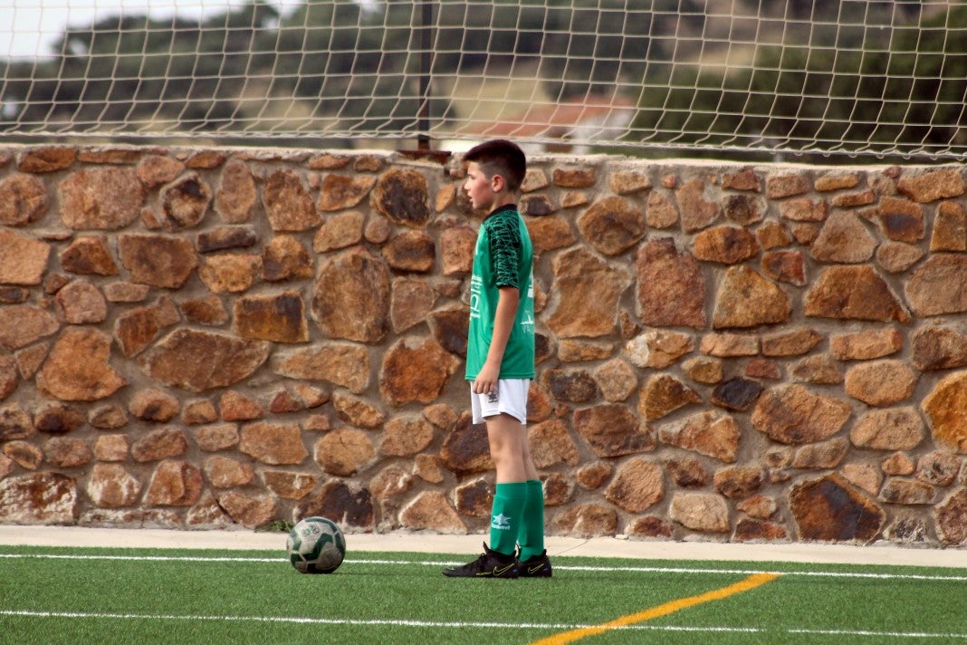 Fotos: Alevines B EMD Valverde – AD Hispanolusa