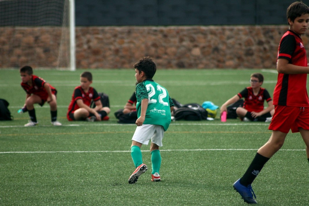 Fotos: Alevines B EMD Valverde – AD Hispanolusa