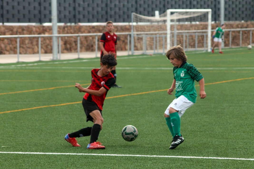 Fotos: Alevines B EMD Valverde – AD Hispanolusa